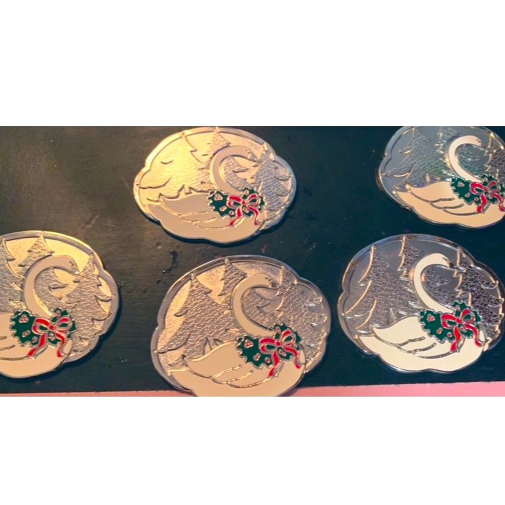 Swan coasters!!